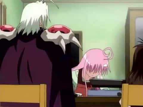 Assistir To Love-Ru  Episódio 4 - Avental universal do amor