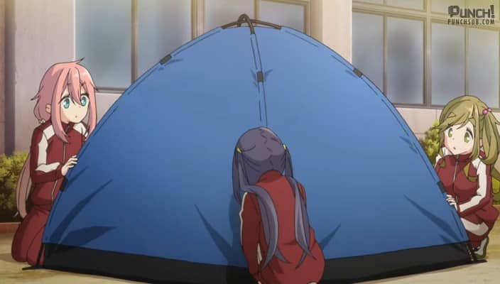 Assistir Yuru Camp  Episódio 2 - Bem-vindas ao Clube de Atividades Ao Ar Livre!