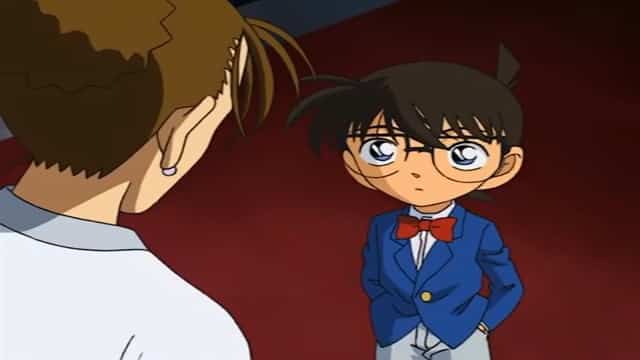 Assistir Detective Conan  Episódio 415 - O Fantasma que Aparece em um Dia de Má Sorte! (O Caso)	